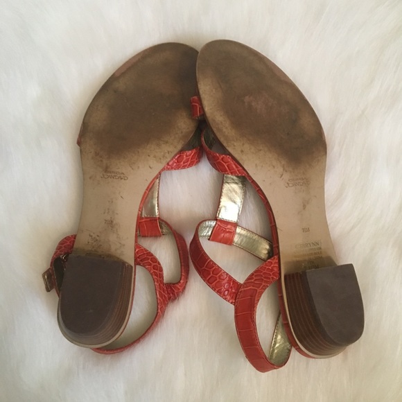 Circa Joan and David Sandals - Picture 5 of 7